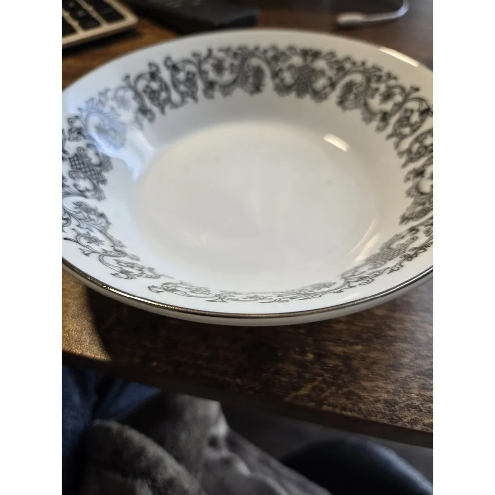 Vintage EKCO  Eterna Corsair Fine Porcelain China # 1301 set of 4 Soup‎ Bowls